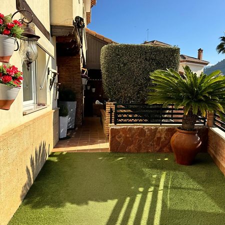 Apartamentos Turisticos Tronca Luxury Granada Ngoại thất bức ảnh