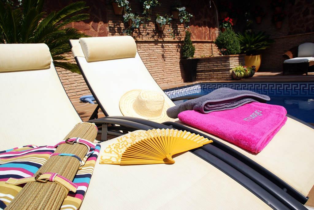 Apartamentos Turisticos Tronca Luxury Granada Ngoại thất bức ảnh