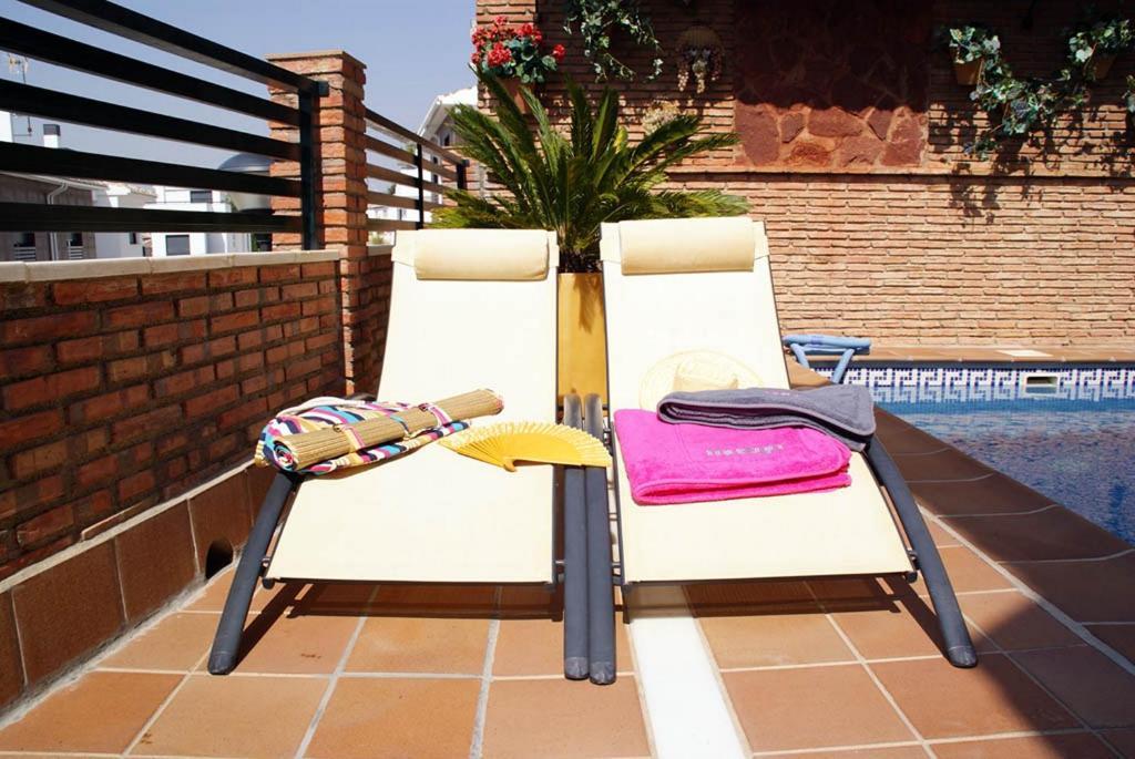 Apartamentos Turisticos Tronca Luxury Granada Phòng bức ảnh