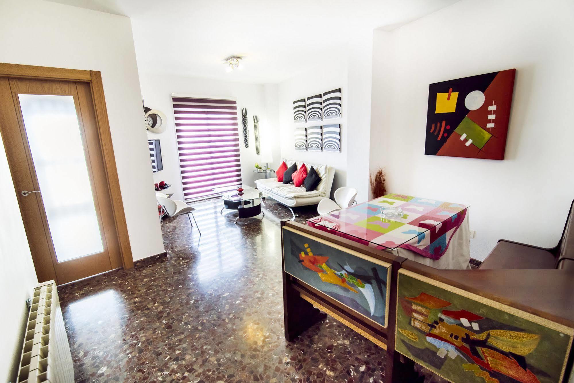 Apartamentos Turisticos Tronca Luxury Granada Ngoại thất bức ảnh