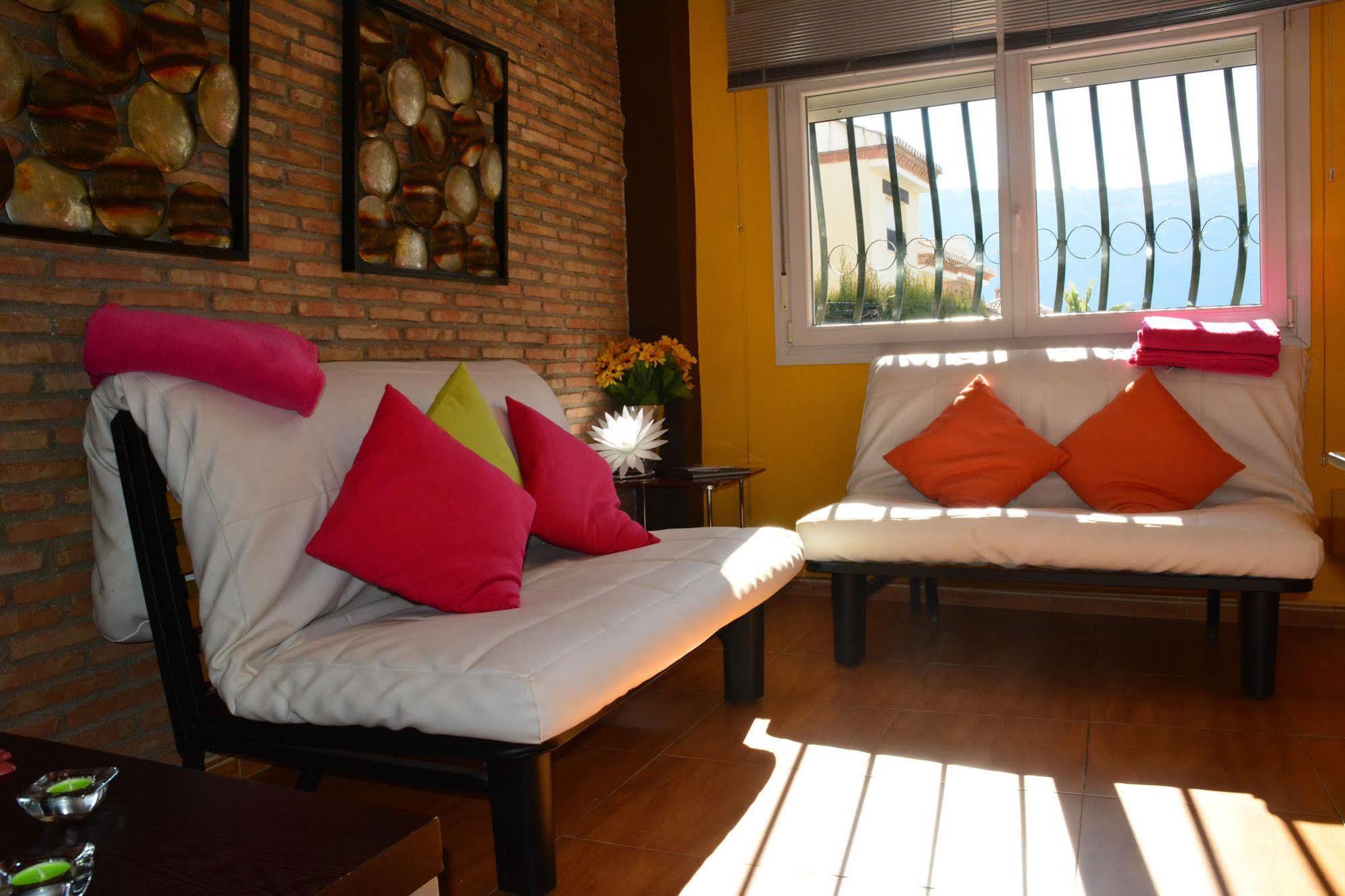 Apartamentos Turisticos Tronca Luxury Granada Ngoại thất bức ảnh
