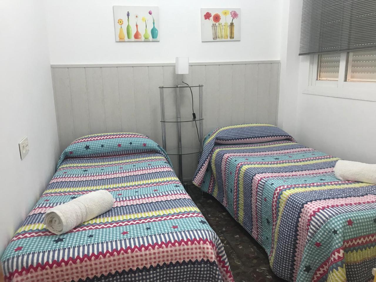 Apartamentos Turisticos Tronca Luxury Granada Ngoại thất bức ảnh