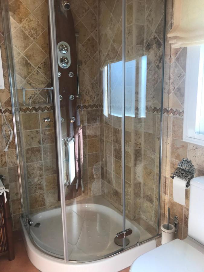 Apartamentos Turisticos Tronca Luxury Granada Ngoại thất bức ảnh